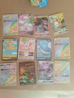 kartičky Pokémonů - 4