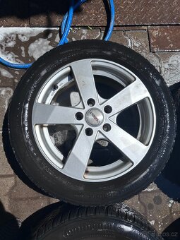 Zimní sada alu kol Škoda Octavia 3 - Dezent R16 - 4