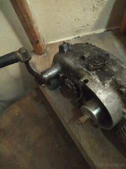 Motor pionyr - 4