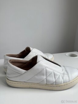 Prodám kožené dámské sneakers, vel. 39 – pohodlné - 4