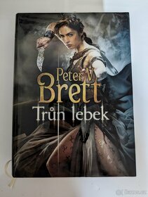 Existence, Trůn lebek, Obloha nad Pernem, Tanec duchů - 4
