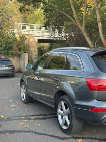 Audi Q7 S-line - 4