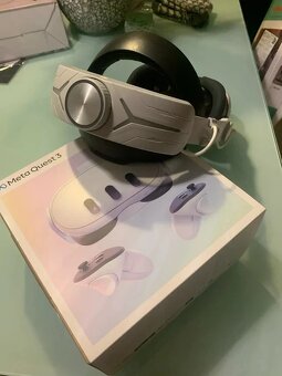 Meta Quest 3 128GB s orig. abicí + popruh s náhradními bat. - 4