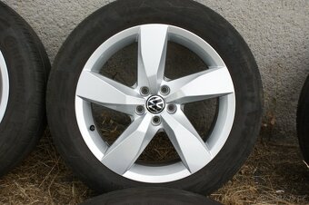 krasna alu 17 VW nebo Skoda Seat Audi letni pneu 205/55R17 - 4