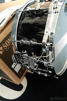 Prodám nový bukový snare SONOR SQ2- medium 14"x6,5", lak l - 4