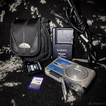 Panasonic Lumix DMC-FX01 digitální fotoaparát - 4