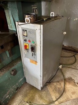 Excentrický lis ŠMERAL LEN 63 C - 4