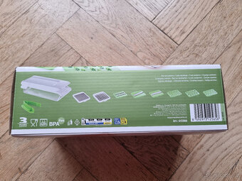 Nové, nepoužité multifunkční struhadlo, kráječ - 4