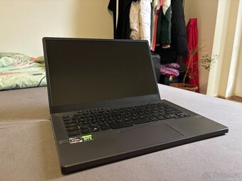 Asus ROG Zephyrus G14 2021, 16GB RAM, RTX 3050, R7 5800HS - 4