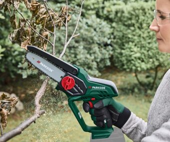 Aku řetězová pila Parkside V20 do ruky s baerií a nabíječkou - 4