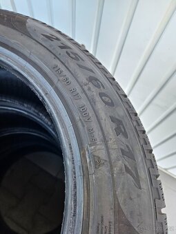 Zimní Pirelli 215/60/17 - 4