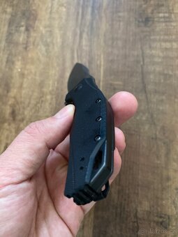 Zero tolerance 0357 bw - 4