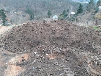 Zemina,hlina zdarma  - 4