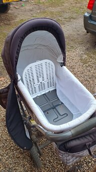 Kočárek Roan Marita - 4