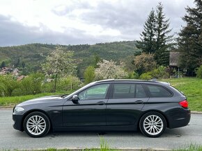 BMW F11 3.0d 150kw, Manuál, Hi-Fi, Alu R18, Navi, Panorama - 4