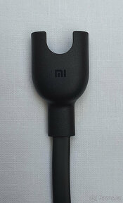 Originální černý nabíjecí kabel pro Xiaomi Mi Band 3 - 4
