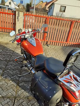 HONDA VTX 1300 C - 4