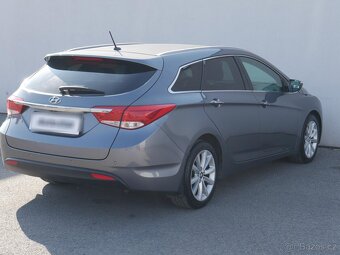 Hyundai I40 1.7 CRDi , 100 kW nafta, 2013 - 4