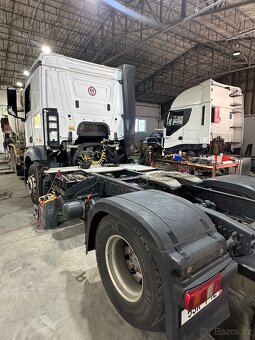 Prodam Mercedes Actros 1843 - 4