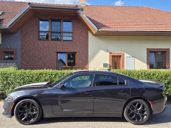 Dodge Charger 5.7 R/T Hemi 2018 - 4