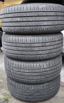 4x Originální ALU Volkswagen + letní pneu Falken 215/55R16 - 4