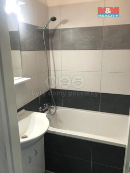 Pronájem bytu 2+1, 58 m², Louny, ul. Sladkovského - 4