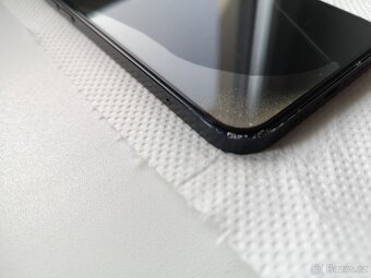 iPhone 12 - 4