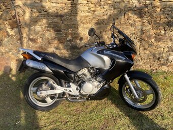 Honda Varadero 125 XL - 4