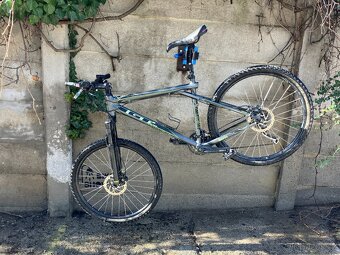 Horské kolo GT Avalanche 1.0 - 4