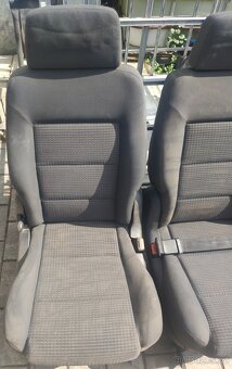 Zadní sedačky VW Sharan - 3 kusy, levá, pravá, prostřední - 4