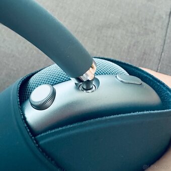 Apple AirPods Max Modrá (2024) - 4