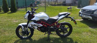 Benelli bn 125 - 4