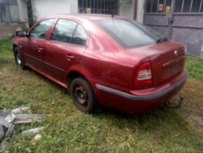 Škoda Octavia 2,0 i Benzín - 4