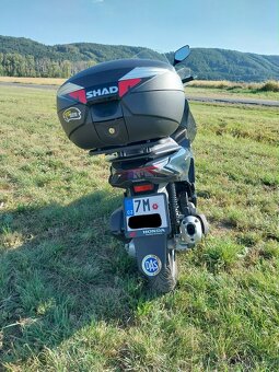 PRODÁNO Honda PCX125 r.2023 - 4