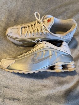 Nike velikost 10,5 - 4