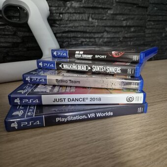 Rezervováno KOMPLETNÍ PS VR Set + Kamera +2 Move + Aim+ Hry - 4