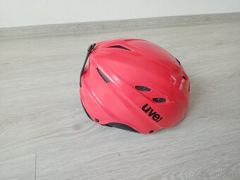 Lyžařská helma UVEX - 4