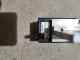 Hitachi KP-F100B 2/3" megapixelová kamera s progresivním - 4