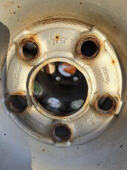 Zimni pneu vcetne disku cena za par - 4