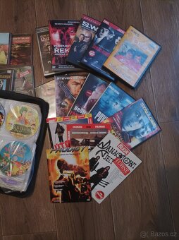 Velký balík DVD filmů a hudebních CD - 4