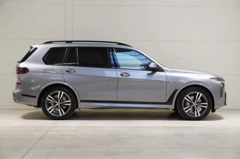 BMW X7, 40i,M-paket,ČR,DPH,HUD, - 4