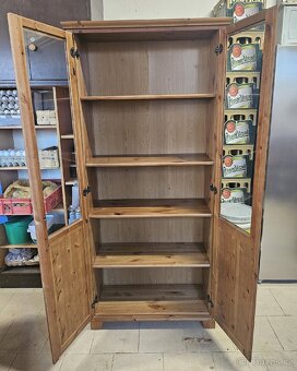 Vitrína Ikea Markör/Leksvik mořidlo antik - 4