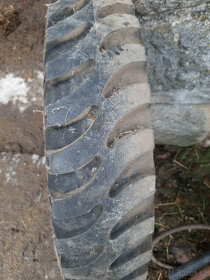 Pneu s disky 6-16 - 4