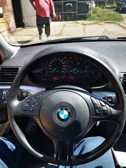 BMW 318ti Compact - 4