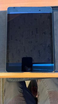 iPad Apple Air Space Gray (A1475) 32GB - 4