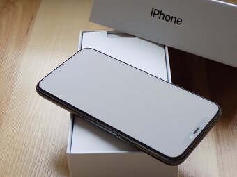 APPLE iPhone 11 Pro 64GB Midnight Green - ZÁRUKA - TOP STAV - 4