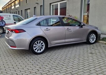 Toyota Corolla, 1.8 e-CVT Hybrid,Comfort,ČR - 4
