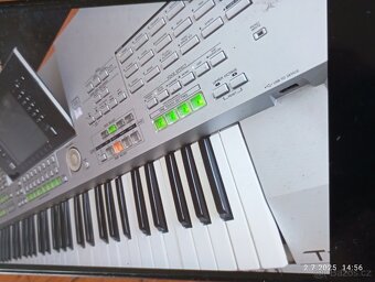 Klávesy Yamaha Tyros 2 - 4
