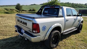 RAM 1500, 5.7 HEMI - 4