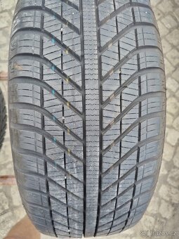 205/50/17 celorocni pneu GOODYEAR 205/50 R17 - 4